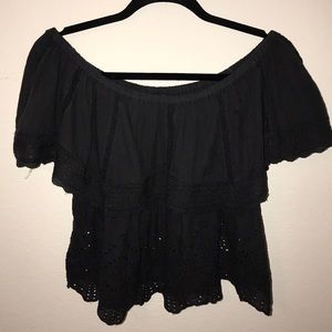 American Eagle off the shoulder shirt